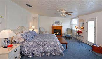 Beachfront Bed & Breakfast St. Augustine Bagian luar foto
